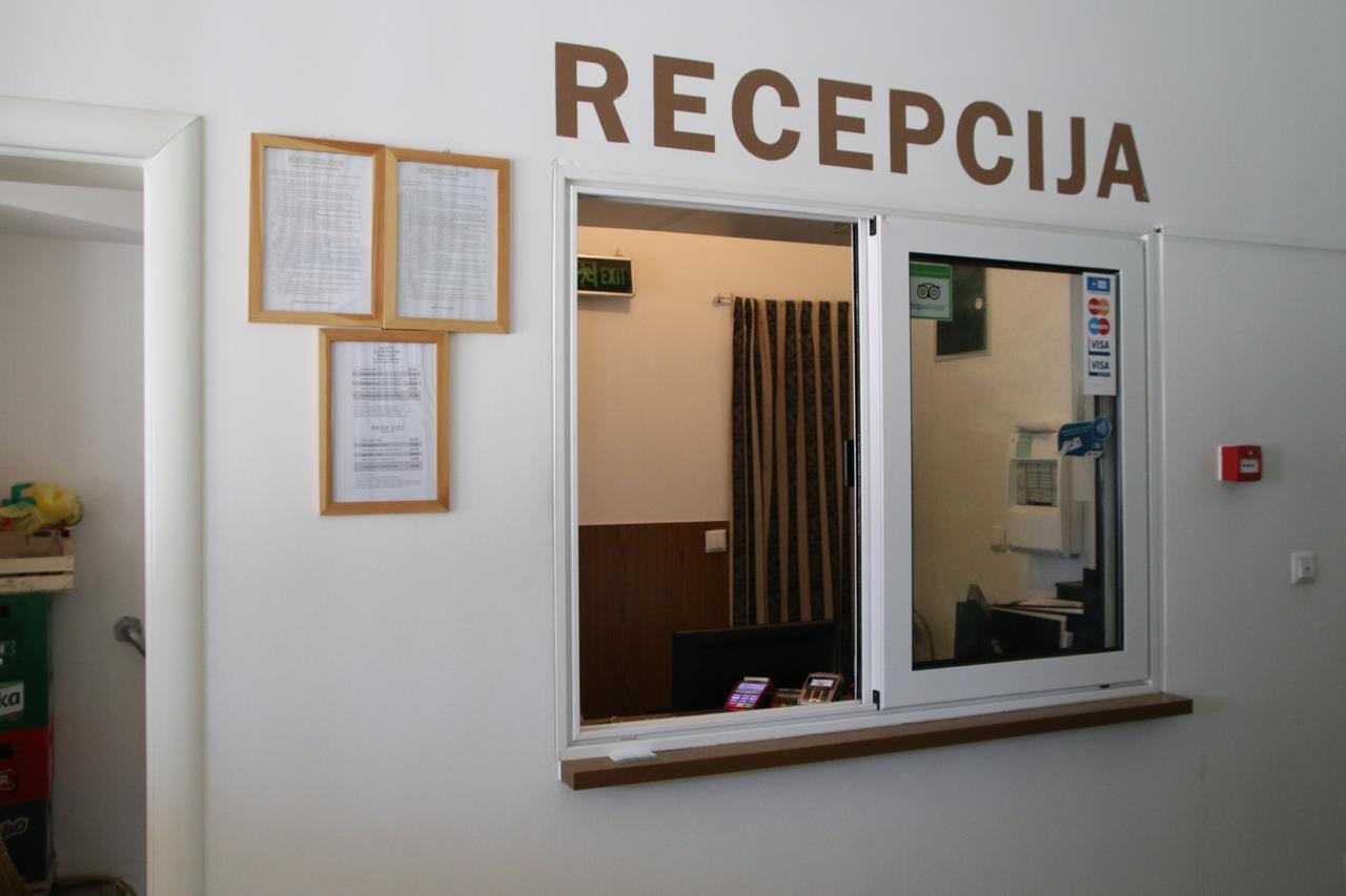 Aparthotel Park Brčko Buitenkant foto